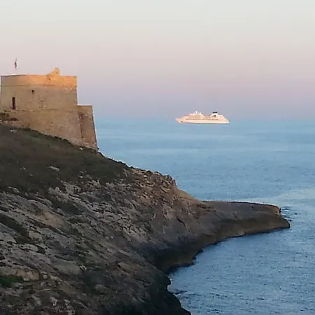 Bonne Vie * Xlendi